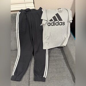 Adidas Three Stripe Sweats And T-shirt Womens Size Small NWT New